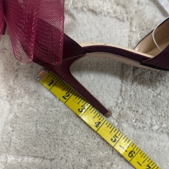 Jessica Simpson Women's Phindies Bow Ankle-Strap Pumps - Picture 7 of 12